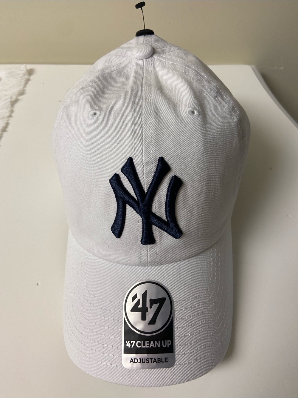 ⚾️ 47 Clean Up New York Yankees White Baseball Cap with Navy Logo⚾️